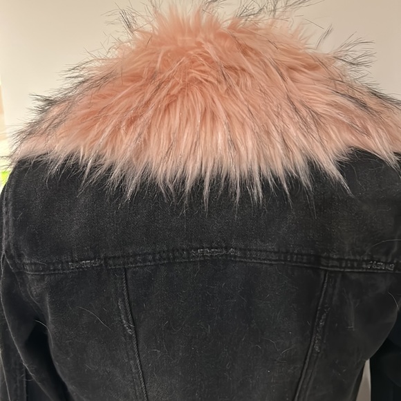 DISONO Denim Collection Cropped Black Jean Jacket - Picture 3 of 16